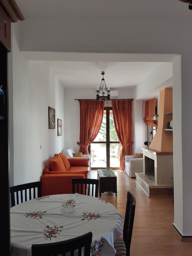 Anemi Villa Kamilari Exterior photo