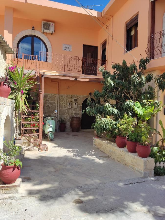 Anemi Villa Kamilari Exterior photo